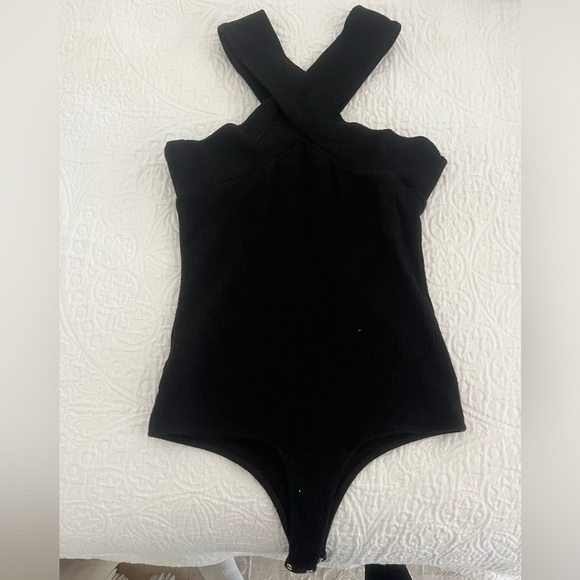 Halter bodysuit - Picture 2 of 2